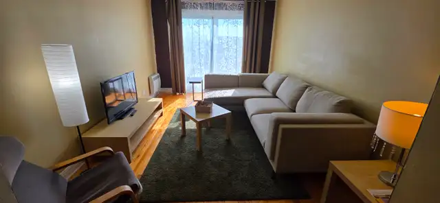 4 1/2 meublé   services INCLUS @ louer 1er mai / face métro