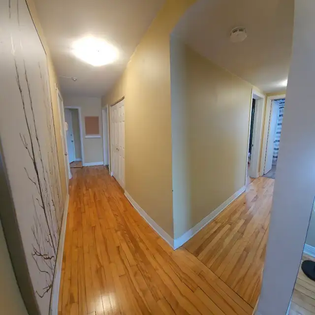 4 1/2 meublé   services INCLUS @ louer 1er mai / face métro - Photo 8