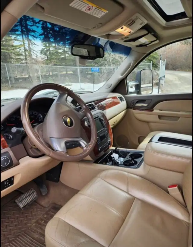 2009 GMC Duramax Diesel - Photo 2