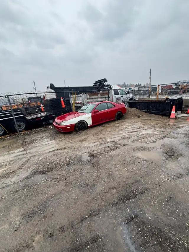 97 Honda Prelude - Photo 2