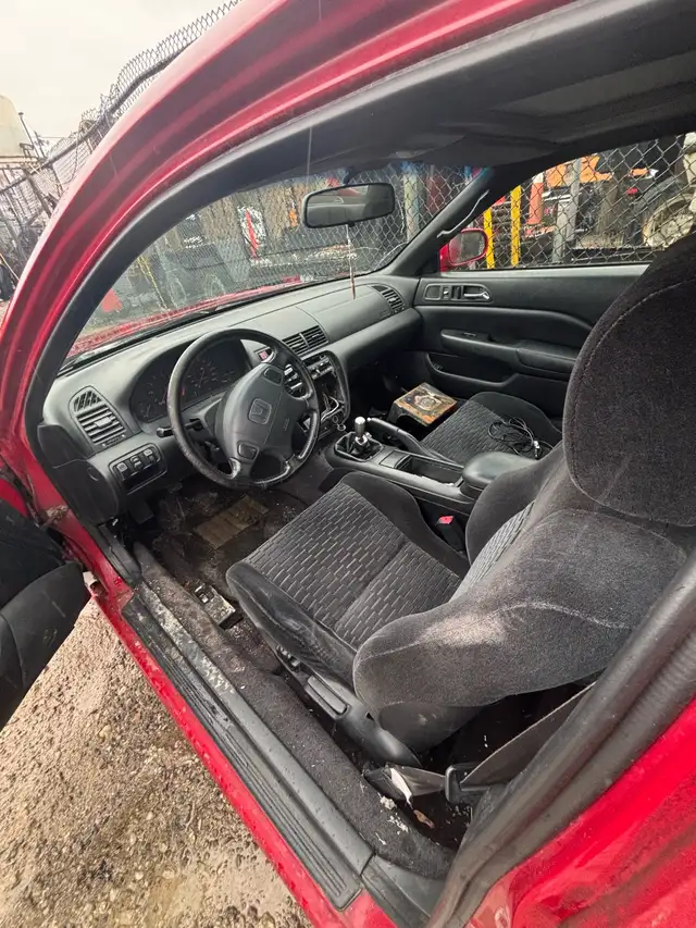 97 Honda Prelude - Photo 3