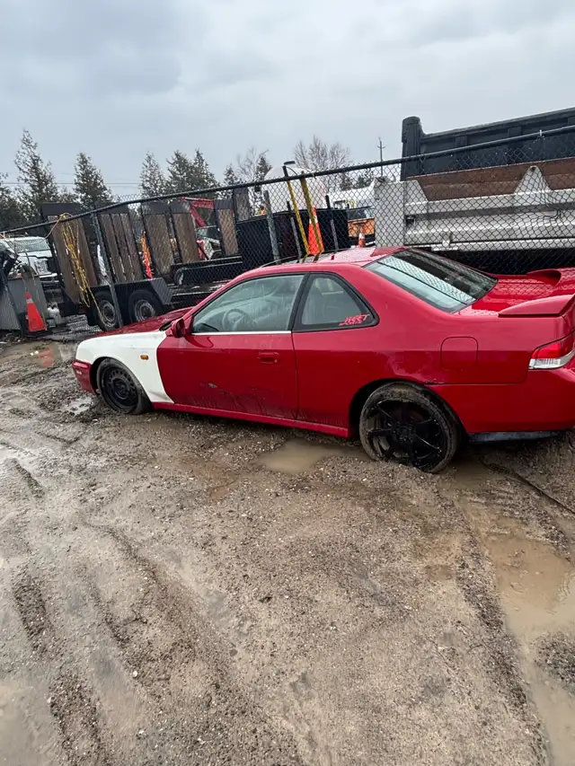 97 Honda Prelude - Photo 4