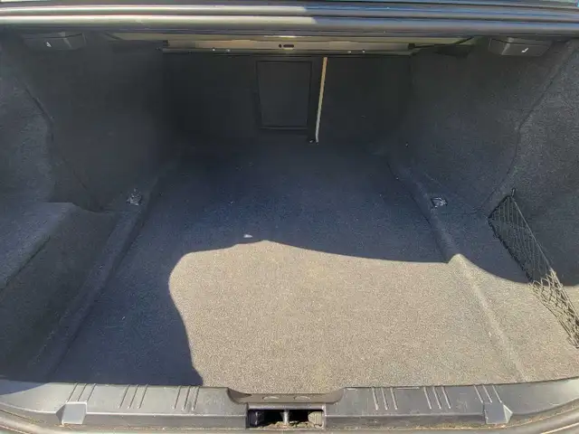 BMW 5 Series, Manual Transmission 3.0 - Photo 6