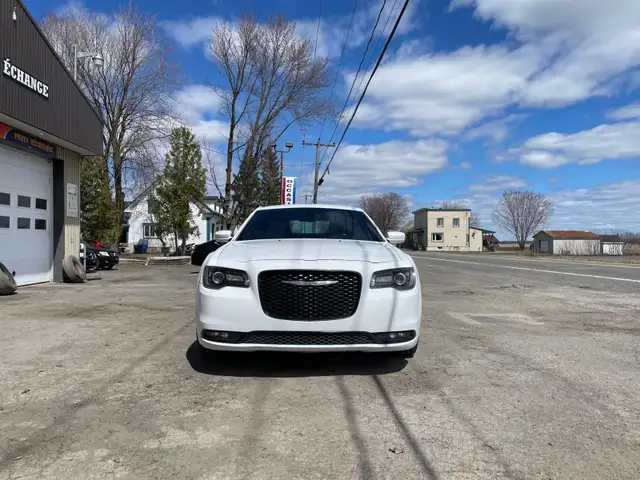 CHRYSLER 300 S 2016 RWD AUTOMATIQUE - Photo 3