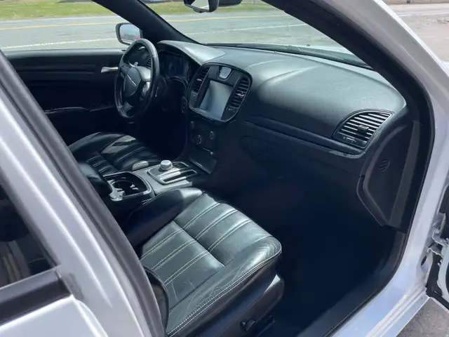 CHRYSLER 300 S 2016 RWD AUTOMATIQUE - Photo 7