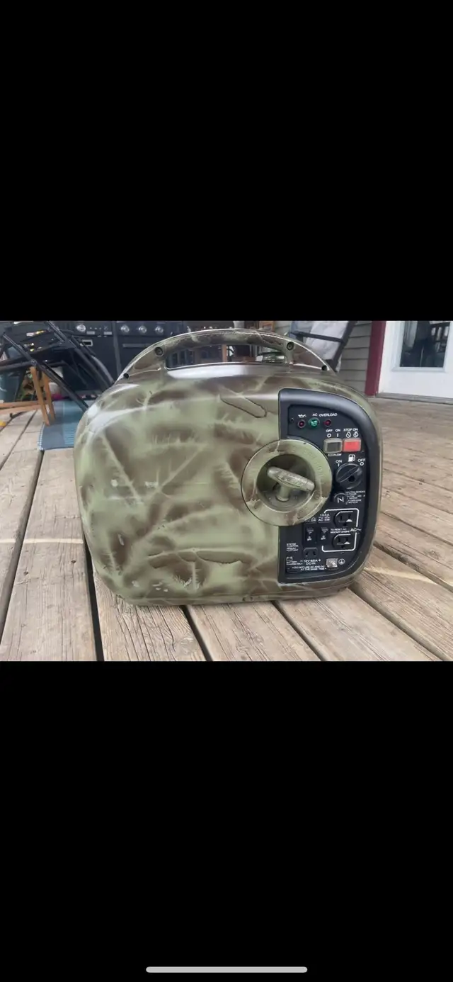 Yamaha 2000is inverter generator ultra quiet hunting/camping - Photo 10