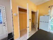 Available June 15 - Private Studio (Bachelor) Apartment for Rent - Photo 7