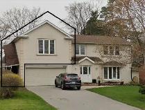 Available June 15 - Private Studio (Bachelor) Apartment for Rent - Photo 11