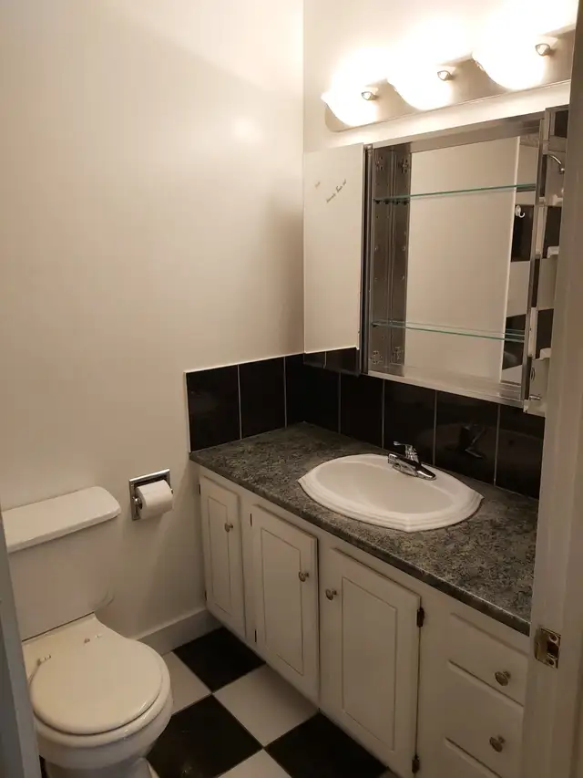 Beautiful 3-bedrooms for Rent - Photo 3