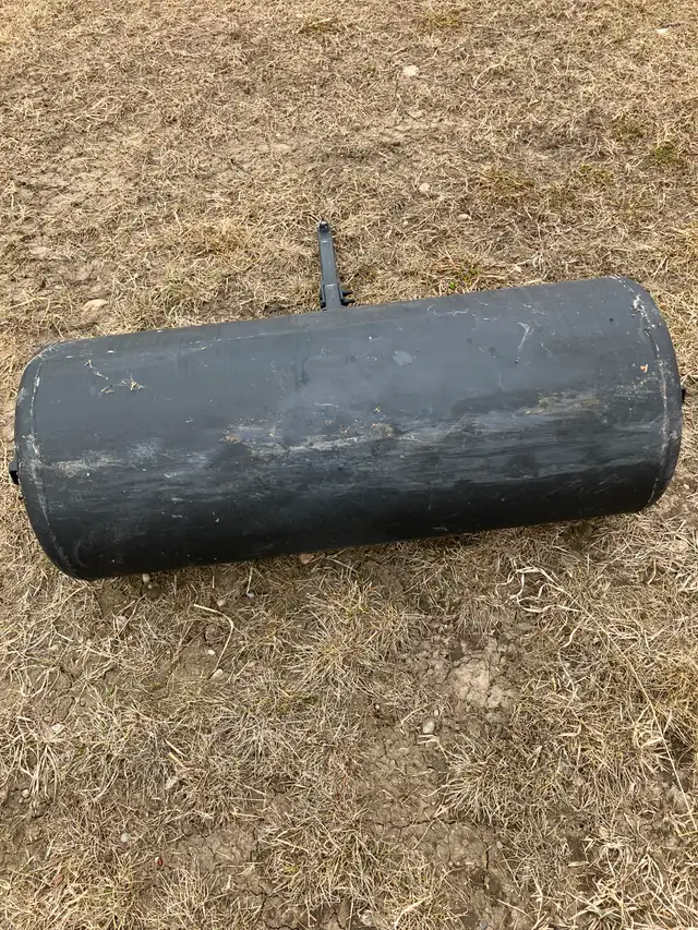 TOW BEHIND LAWN ROLLER - Photo 3