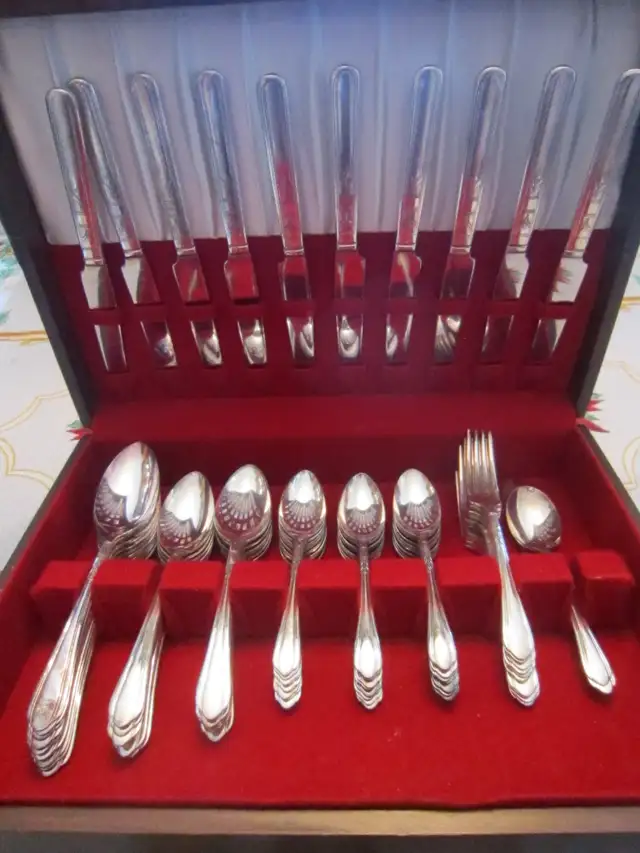 #64-64B  JUNE silverware set for 10 - Photo 2