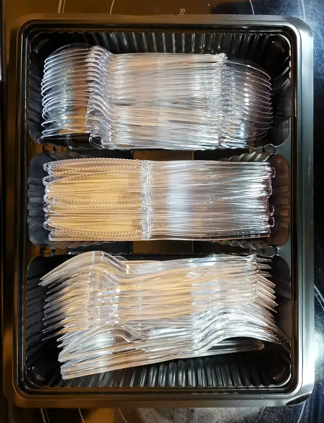 Brand New Premium Heavyweight Disposable Clear Full-Size Cutlery - Photo 3