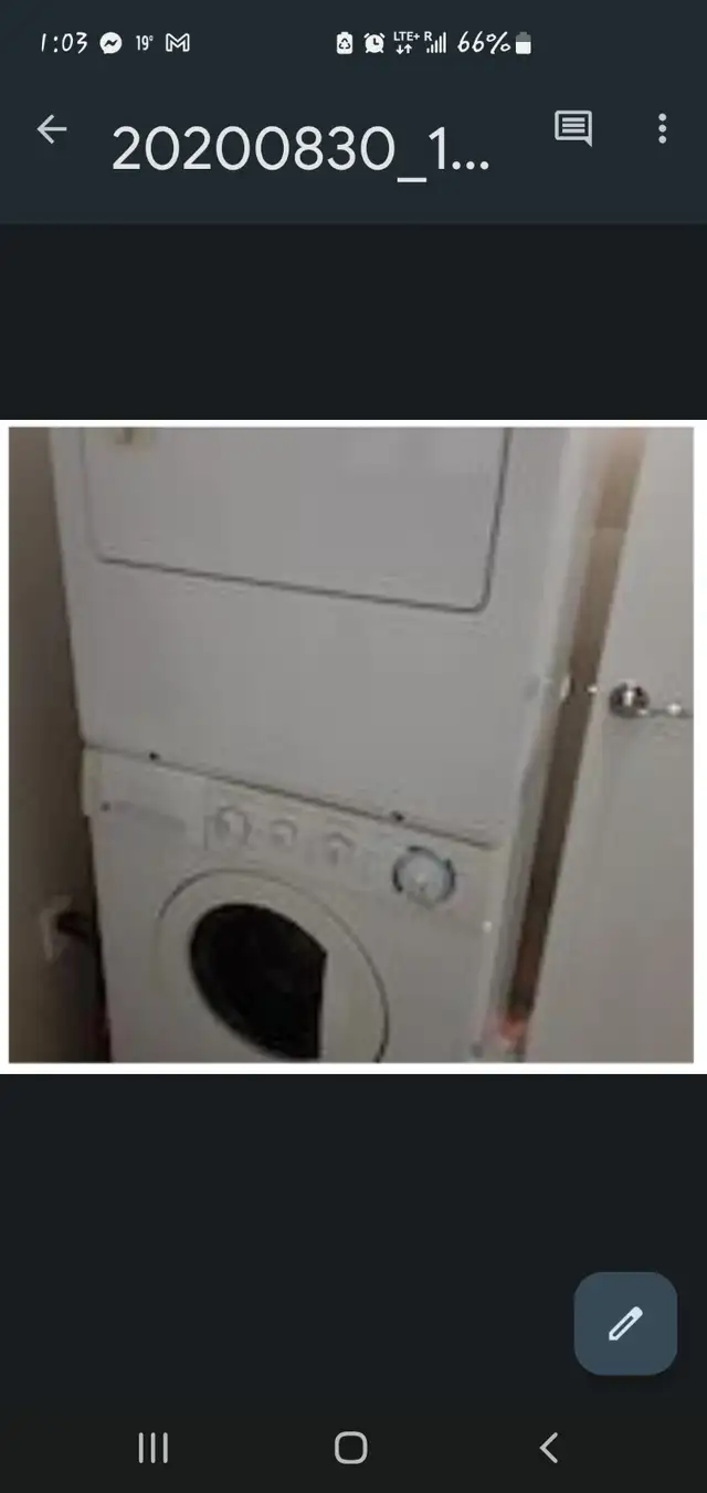 Separate entrance to one bedroom basement with your own laundry - Photo 10