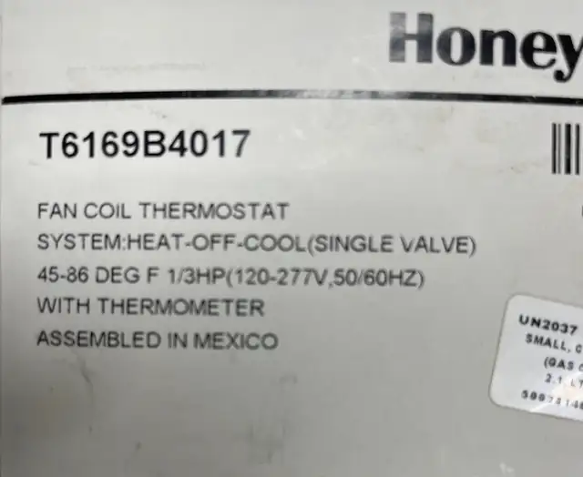 New in the box FAN COIL THERMOSTAT - Photo 2