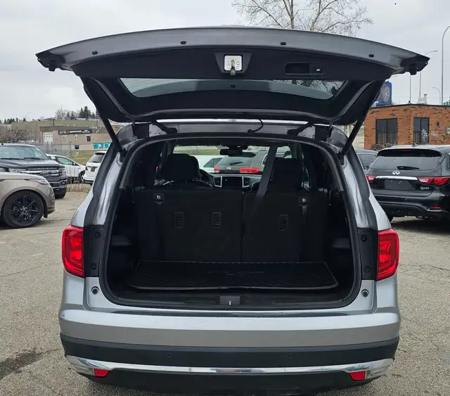 2017 Honda Pilot Touring - Photo 6