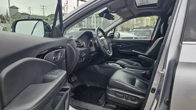 2017 Honda Pilot Touring - Photo 12