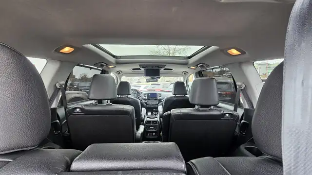 2017 Honda Pilot Touring - Photo 16