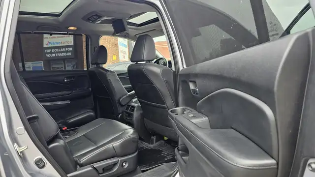 2017 Honda Pilot Touring - Photo 19