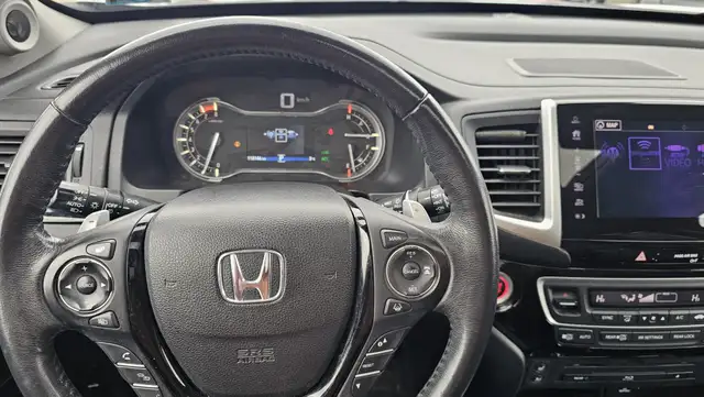 2017 Honda Pilot Touring - Photo 21