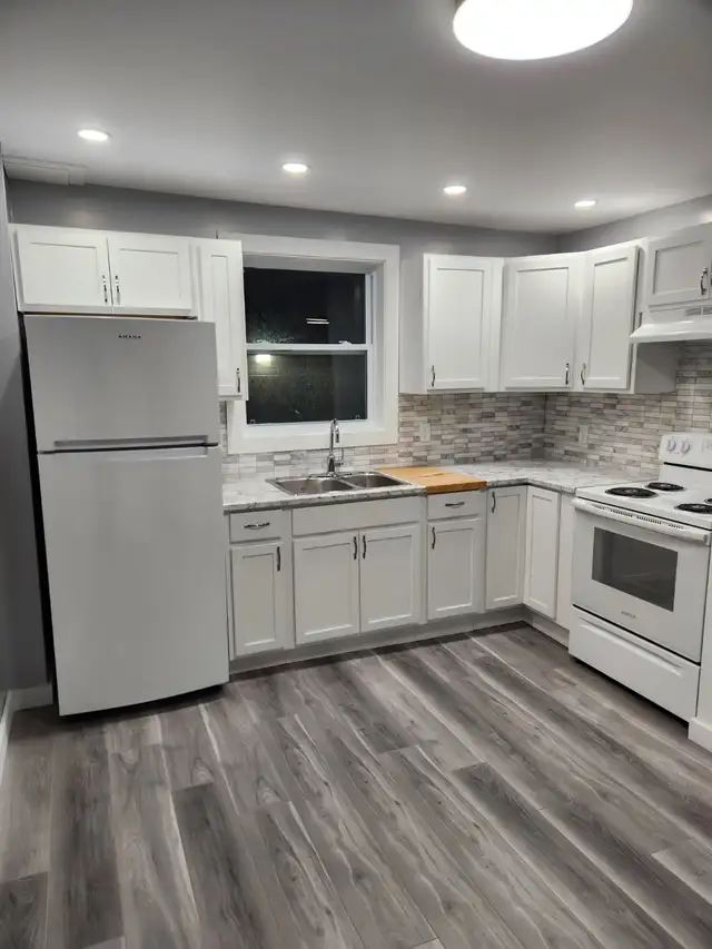 3 Bedroom Apartment For Rent - Photo 4