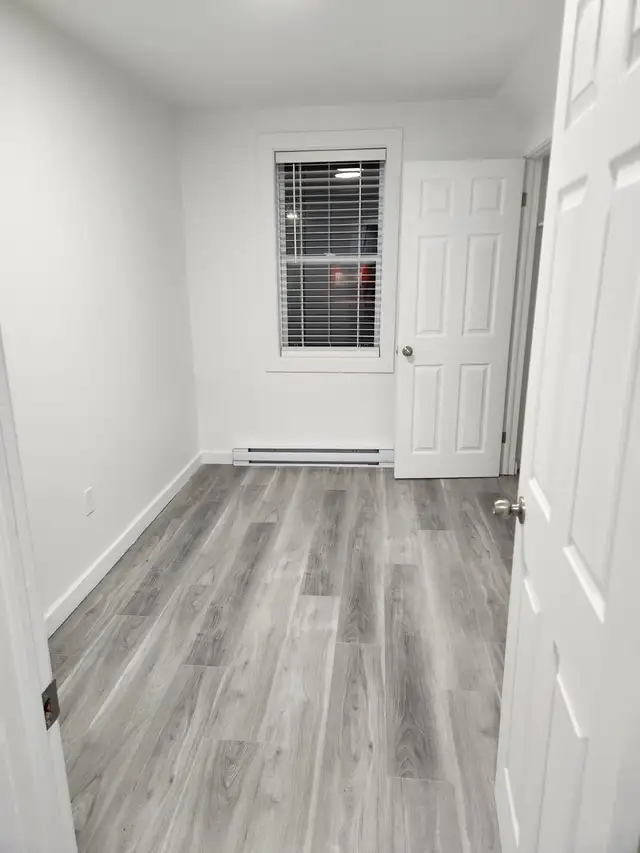 3 Bedroom Apartment For Rent - Photo 6