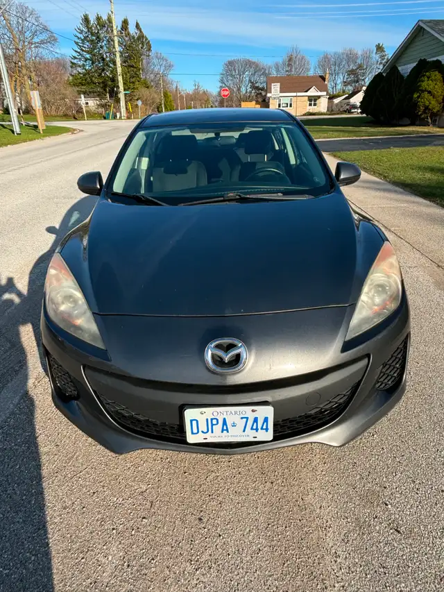 2012 Mazda 3 - Photo 7