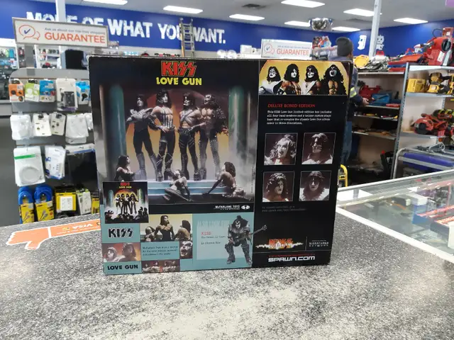 Mcfarlane Toys KISS LOVE GUN Deluxe Boxed Edition @Cashopolis!! - Photo 3