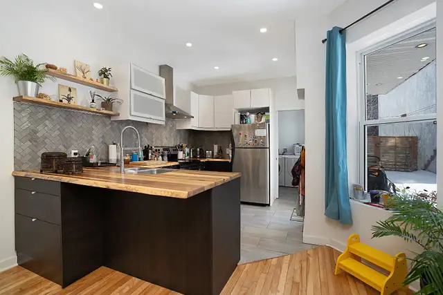 Grand RDC 3 chambres rénové et lumineux - avec Jardin - Photo 17