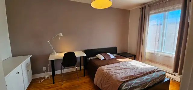 4 1/2 meublé   services INCLUS @ louer 1er juillet / face métro - Photo 7