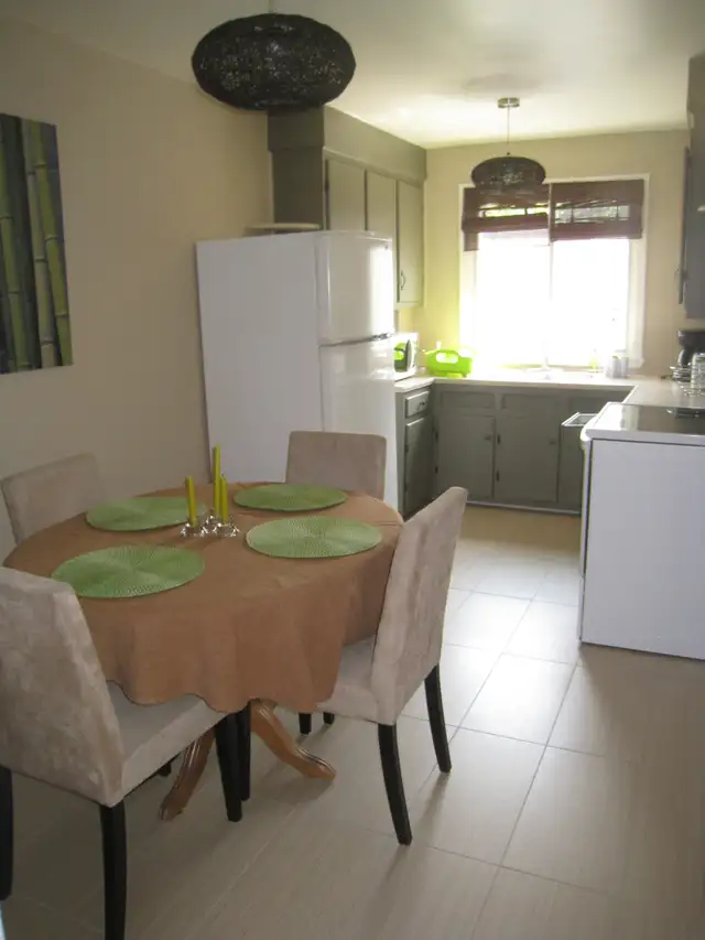 4 1/2 meublé   services INCLUS @ louer 1er juillet / face métro - Photo 9