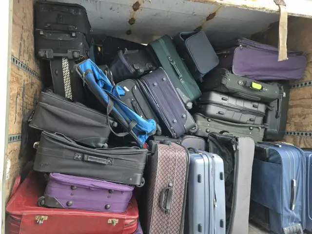 Cheap Rates junk removal same day service - Photo 3