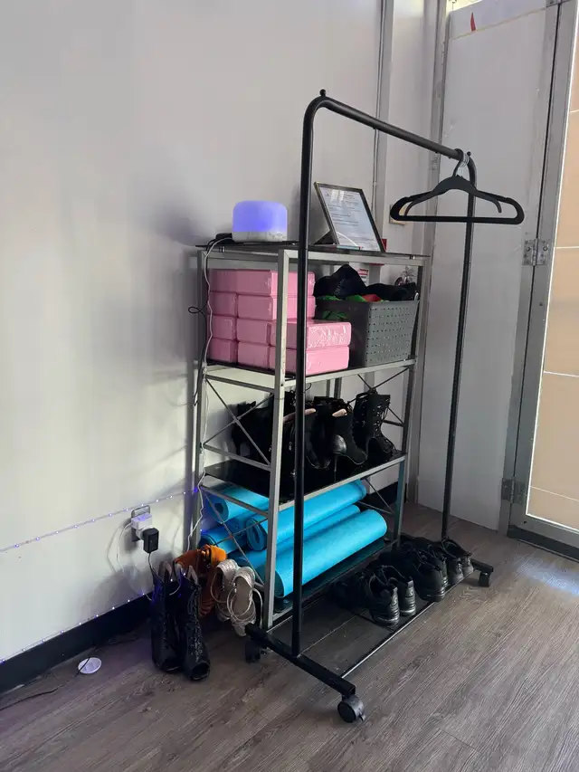 Studio Space Available for Sublet - Downtown Kitchener - Photo 3