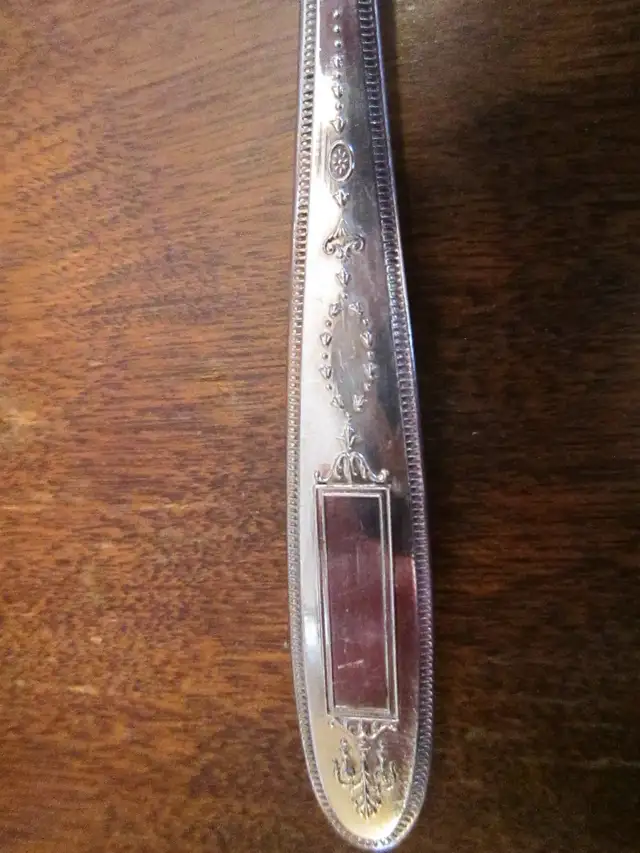 #20-59G  GROSVENOR silverware set for 10