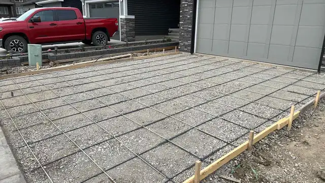 Form Setter /Labourer - Photo 4