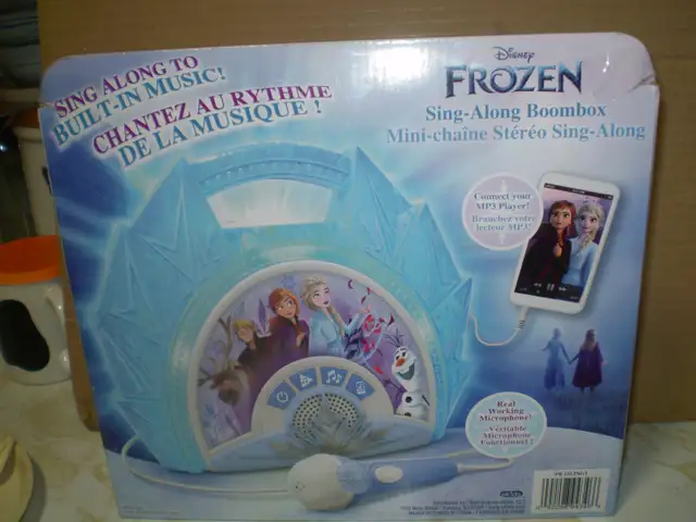 DISNEY FROZEN SING-ALONG BOOM BOX 2013 - NEW- $25 - Photo 4