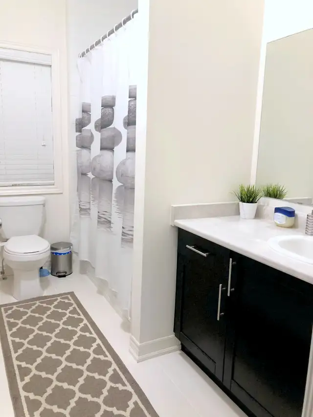 2 Rooms Immediately Available: All Inclusive, Furnished Bedroom