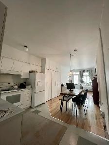 Beau 3 1/2 à louer...