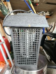 Mosquito-killing lamps