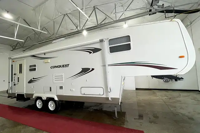 2008 Gulf Stream Conquest 245FBW – Pre-Owned 5th Wheel. - Photo 2