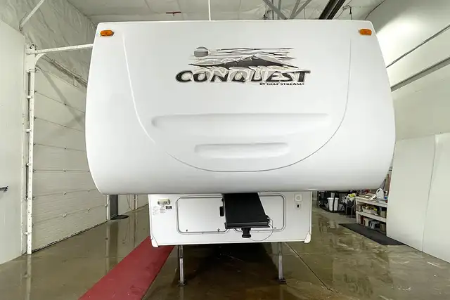 2008 Gulf Stream Conquest 245FBW – Pre-Owned 5th Wheel. - Photo 5