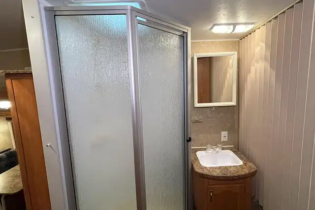 2008 Gulf Stream Conquest 245FBW – Pre-Owned 5th Wheel. - Photo 29