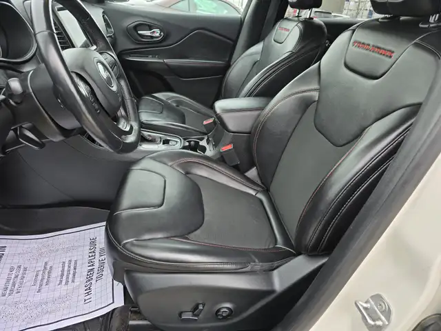 2019 Jeep Cherokee Trailhawk | Leather, Backup Cam - Photo 7