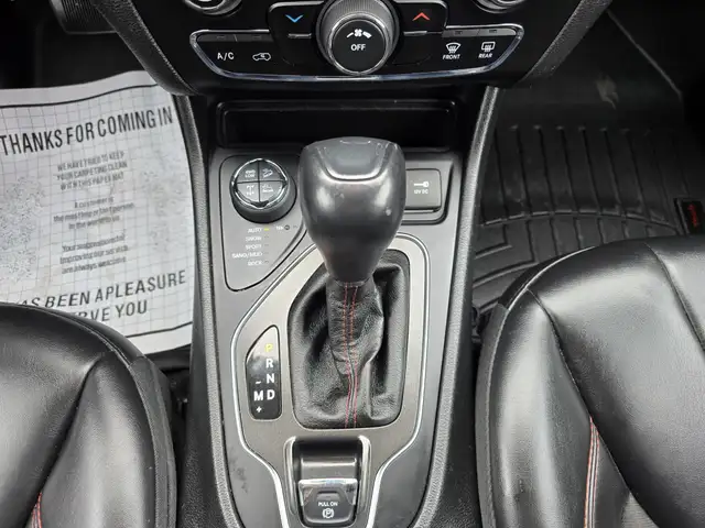 2019 Jeep Cherokee Trailhawk | Leather, Backup Cam - Photo 16