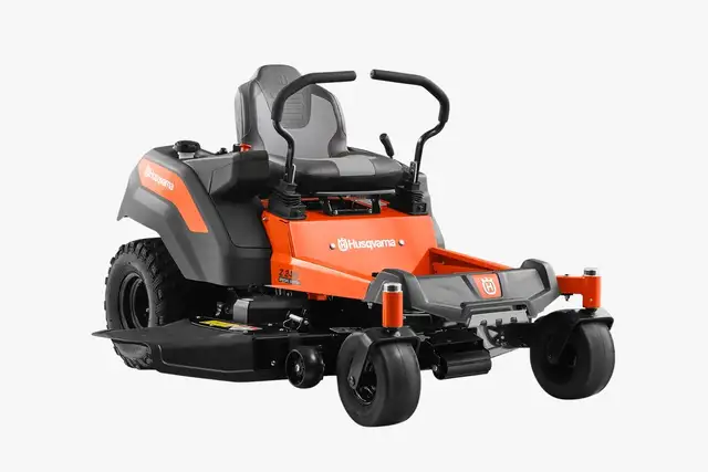 NEW Husqvarna Z248F Zero turn Mower 48' deck
