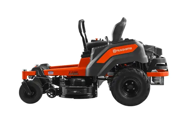 NEW Husqvarna Z248F Zero turn Mower 48' deck - Photo 2