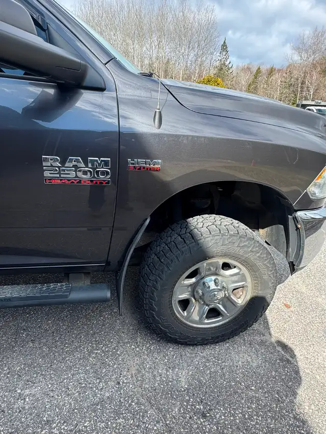 2018 RAM 2500 - Photo 4