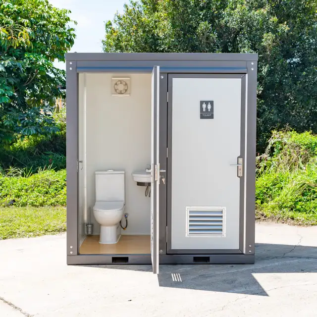 Portable Bathroom Double Stall Unit