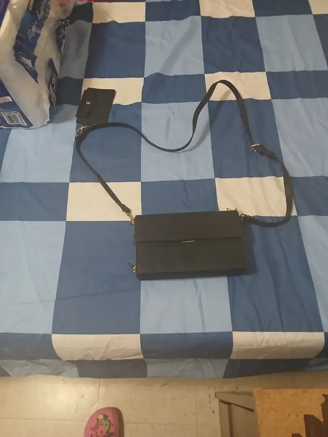 Authentic Designer Call It Spring Purse - Photo 2