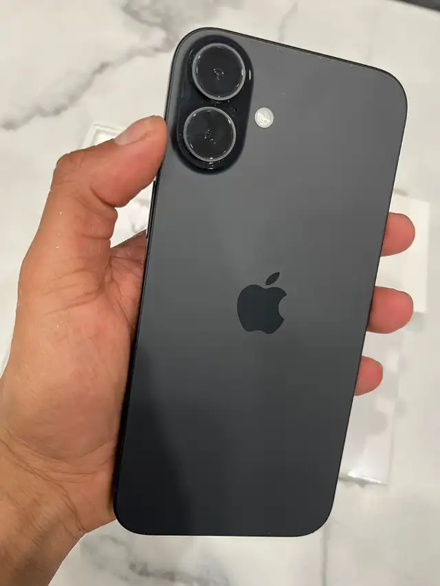 iPhone 16 plus 128gb 97% battery health Airpods Pkg/Delivery - Photo 8