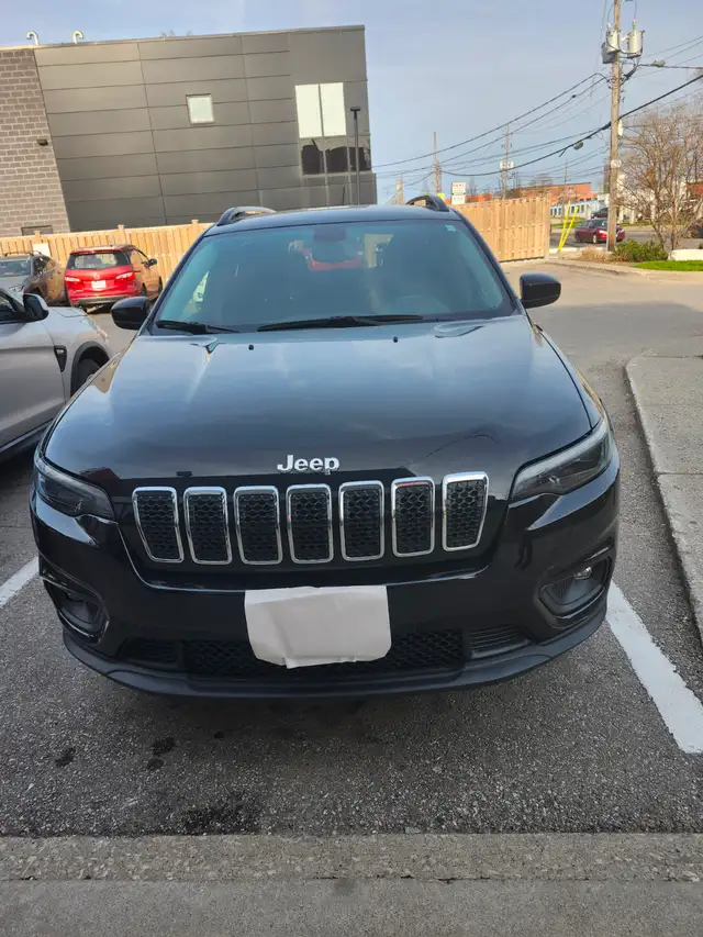 2022 Jeep Cherokee North (ONE OWNER, LADY DRIVEN)